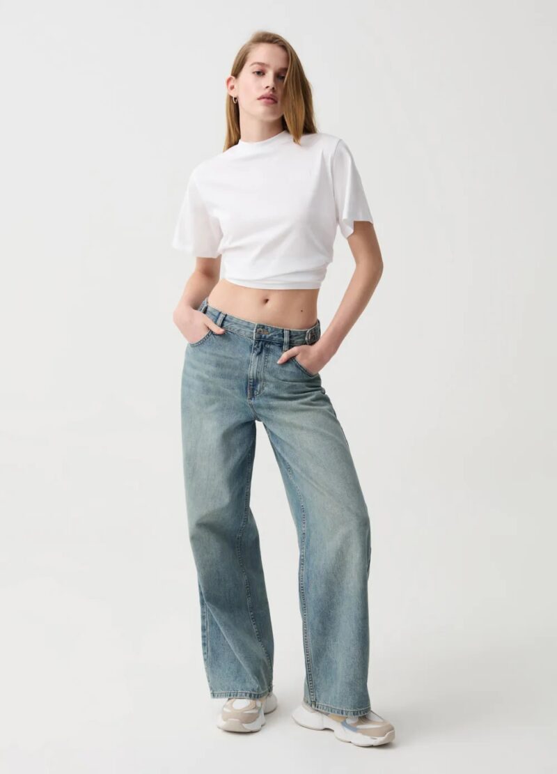 Boxy fit Crew Neck Short Sleeve T-Shirt